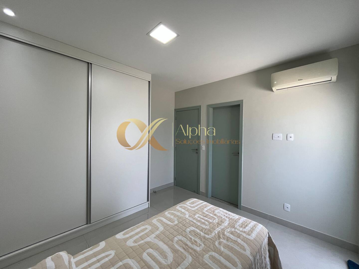 Casa à venda com 4 quartos, 209m² - Foto 21