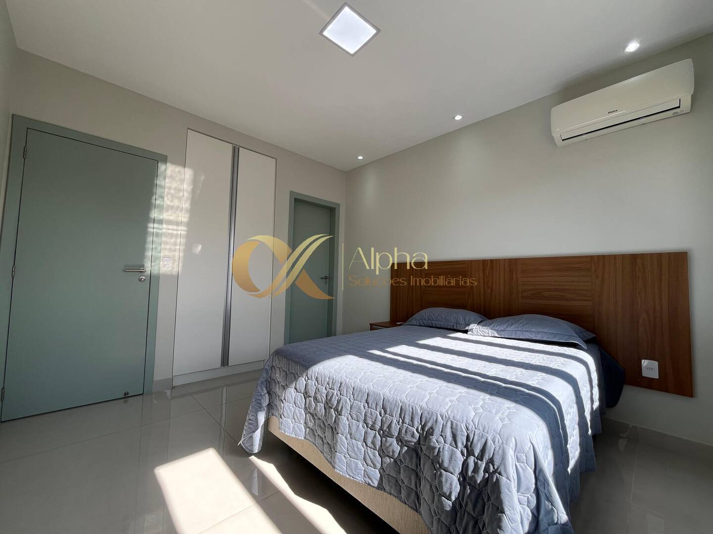 Casa à venda com 4 quartos, 209m² - Foto 28