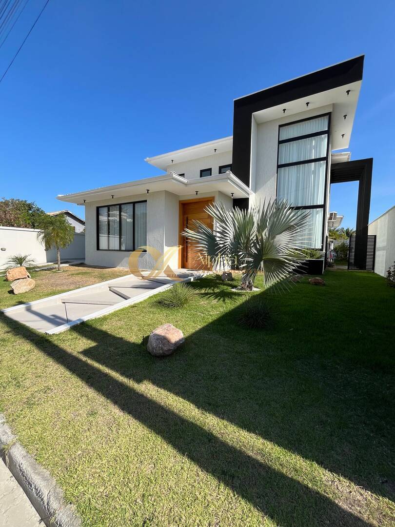 Casa à venda com 4 quartos, 209m² - Foto 29