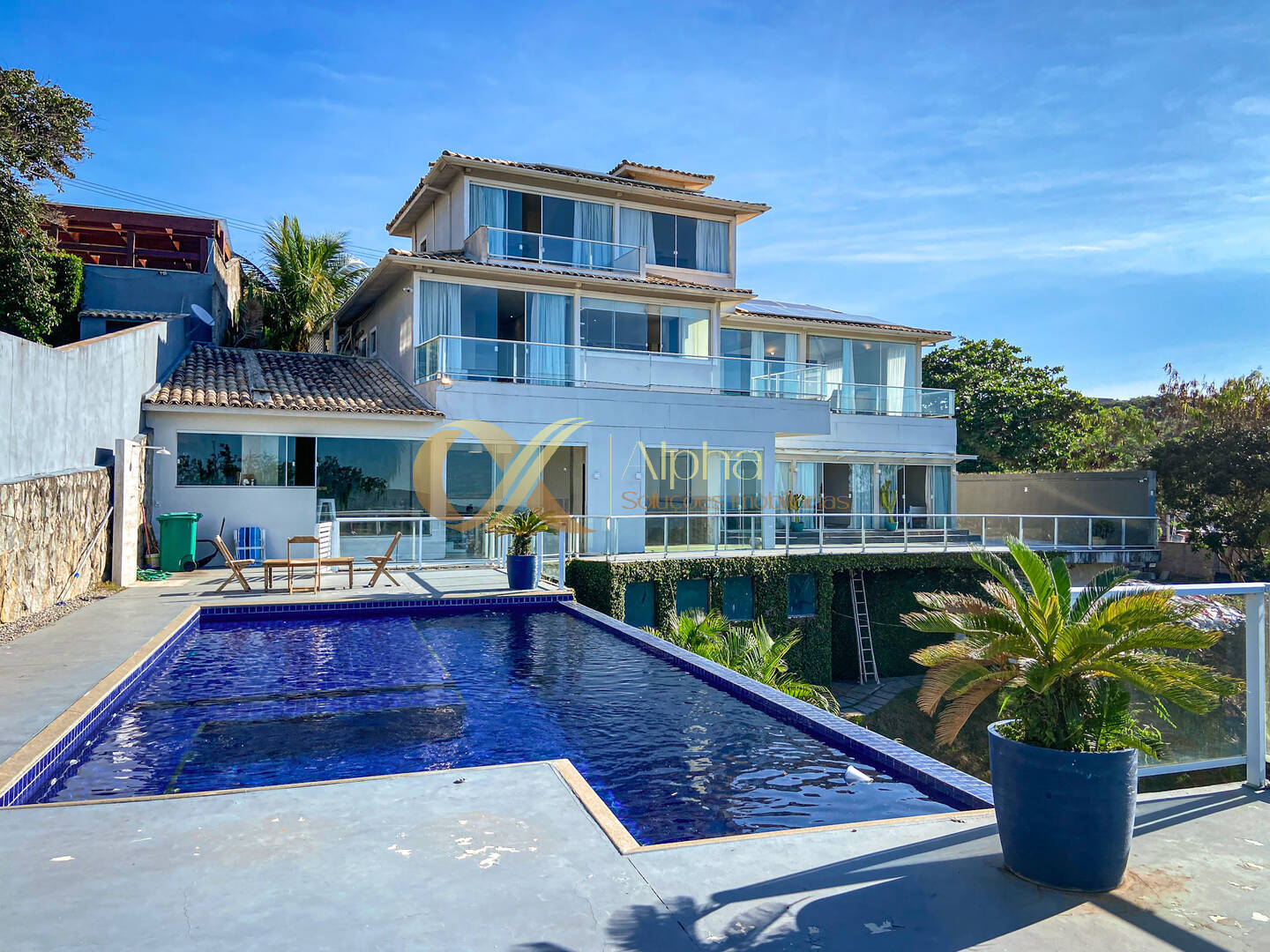 Casa, 8 quartos, 450 m² - Foto 1