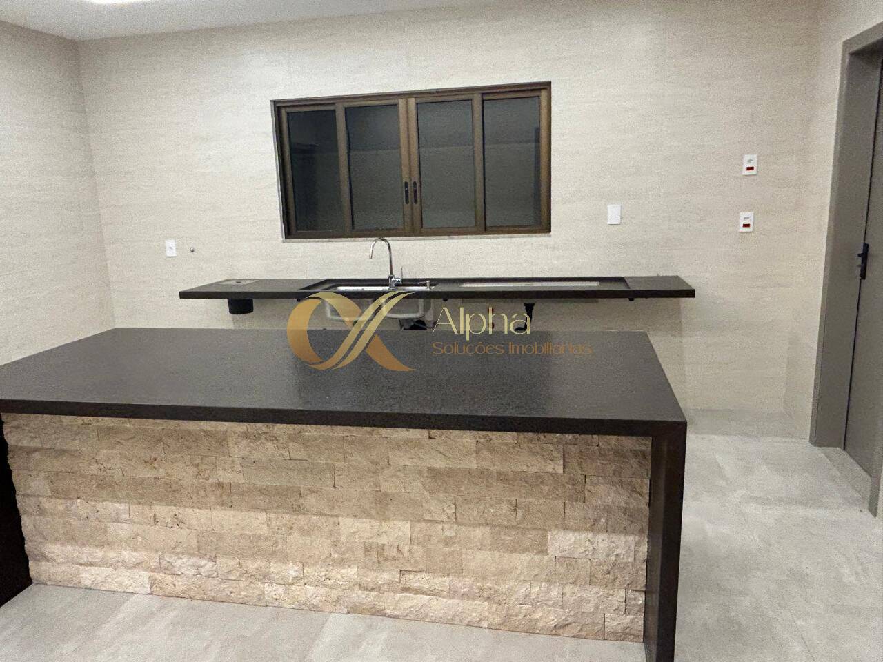 Casa à venda com 3 quartos, 198m² - Foto 6