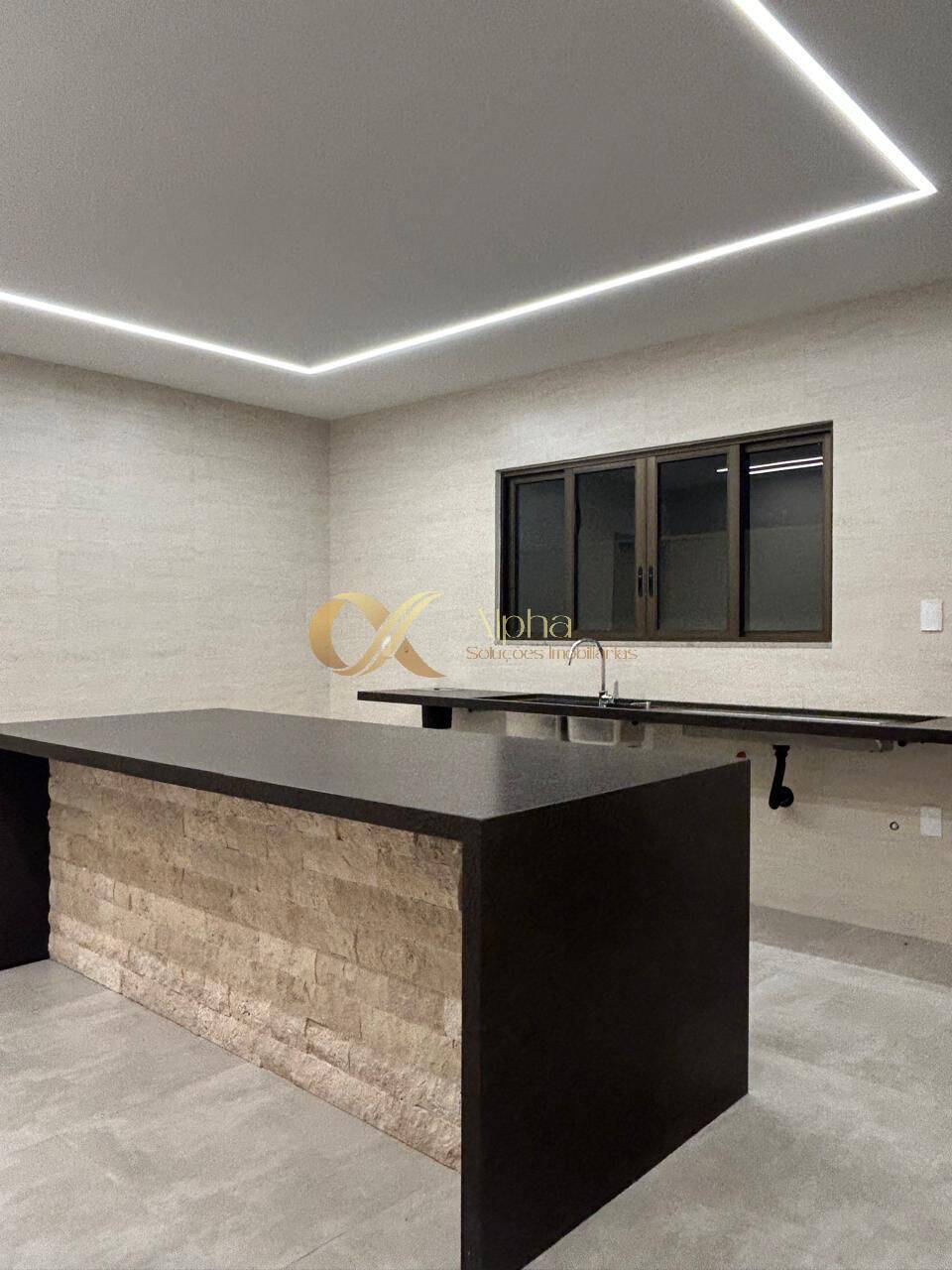 Casa à venda com 3 quartos, 198m² - Foto 7