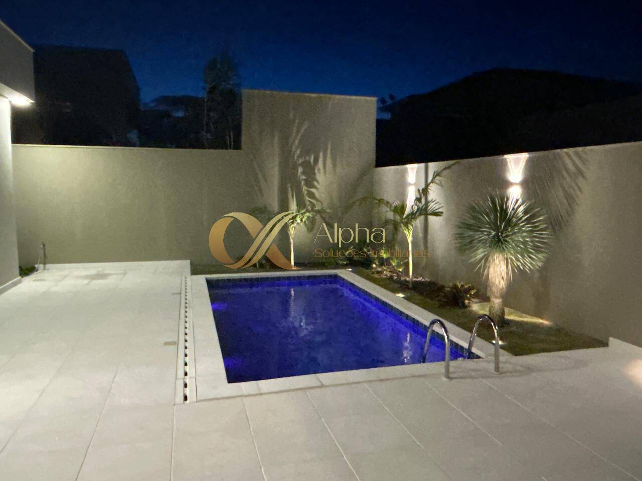 Casa à venda com 3 quartos, 198m² - Foto 33
