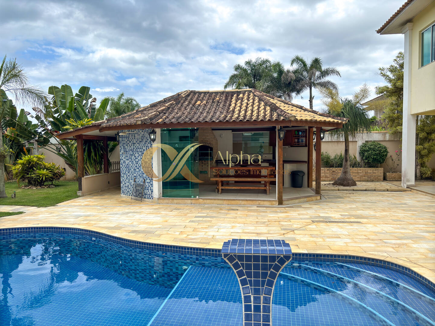 Casa, 4 quartos, 327 m² - Foto 3