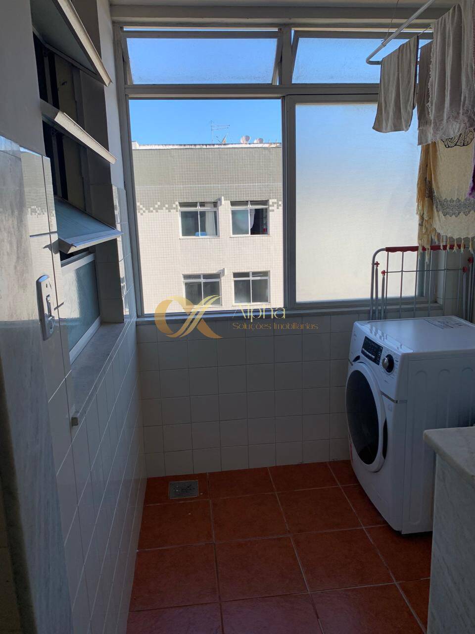 Apartamento à venda com 2 quartos, 69m² - Foto 7