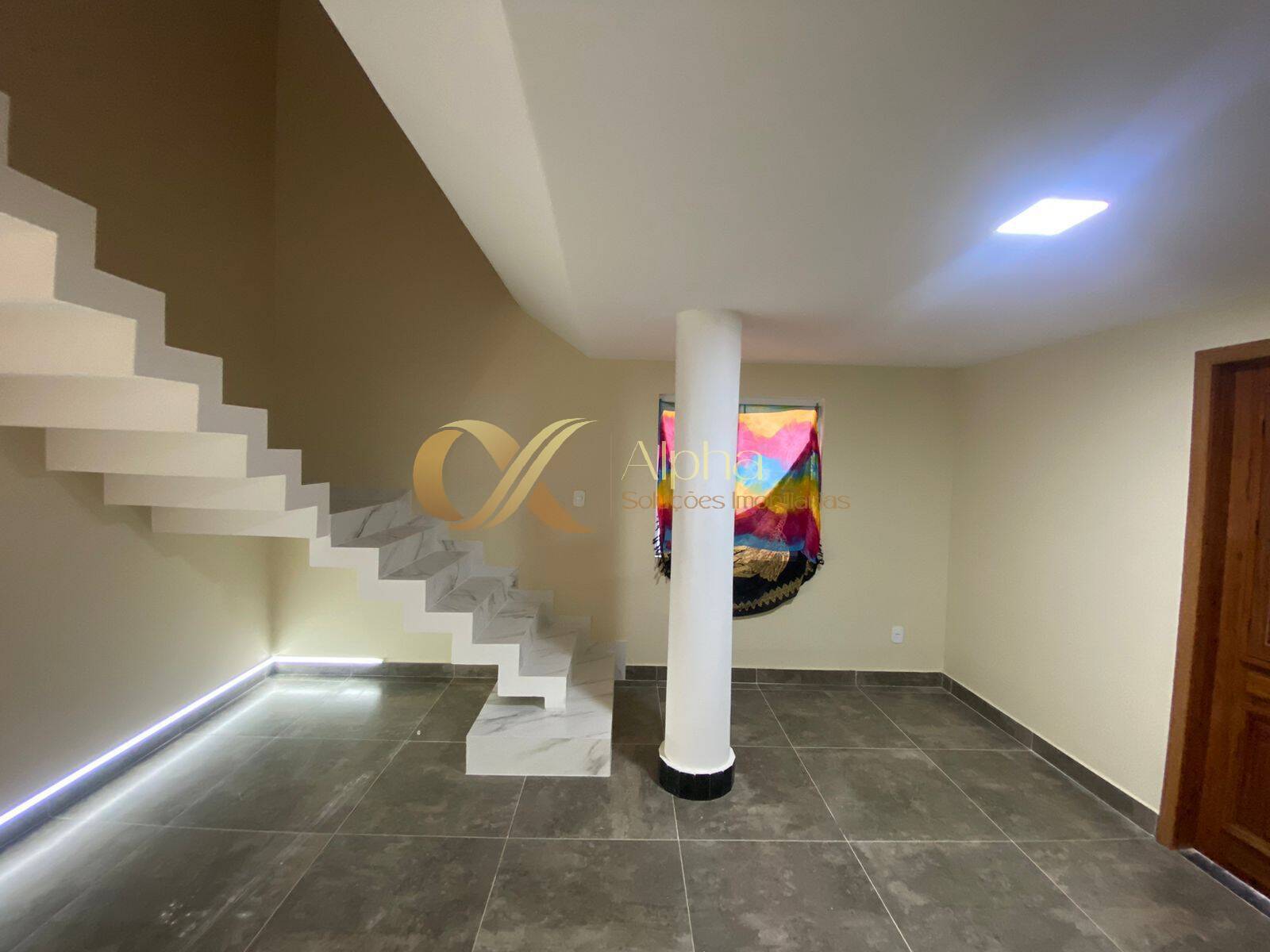 Casa à venda com 3 quartos, 120m² - Foto 7