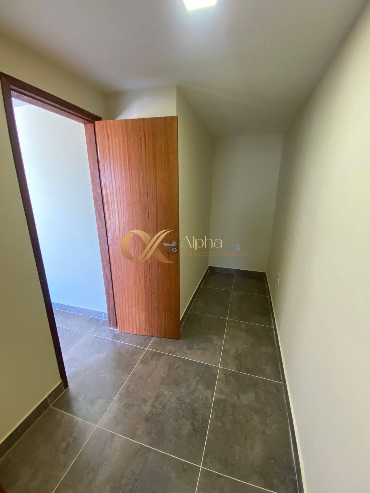 Casa à venda com 3 quartos, 120m² - Foto 14