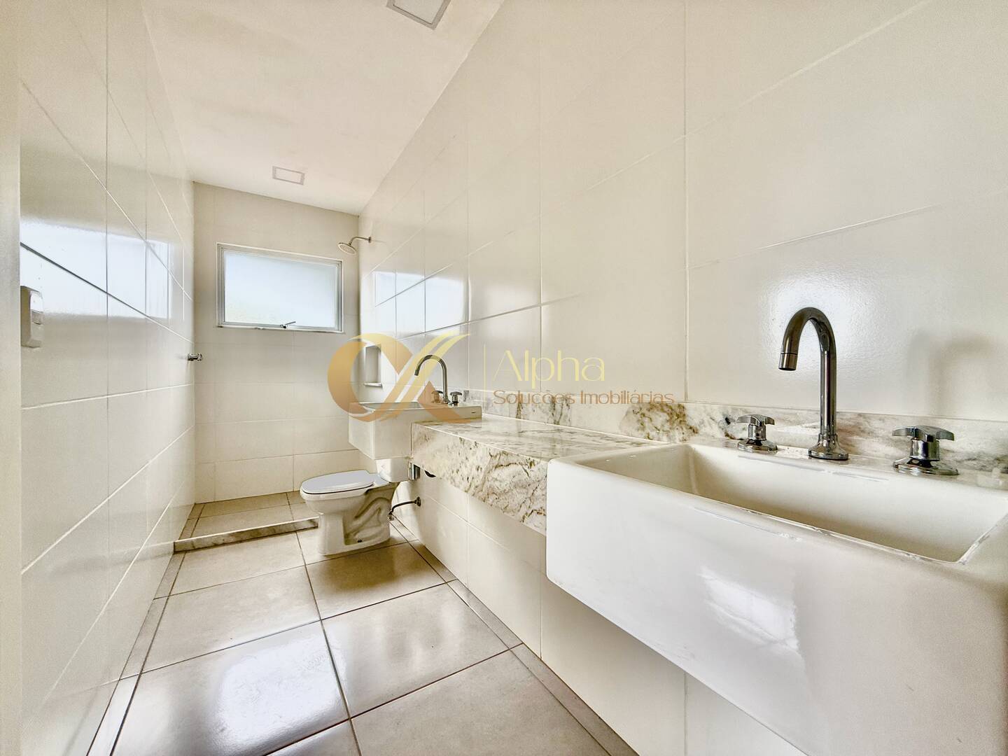 Casa à venda com 4 quartos, 270m² - Foto 12