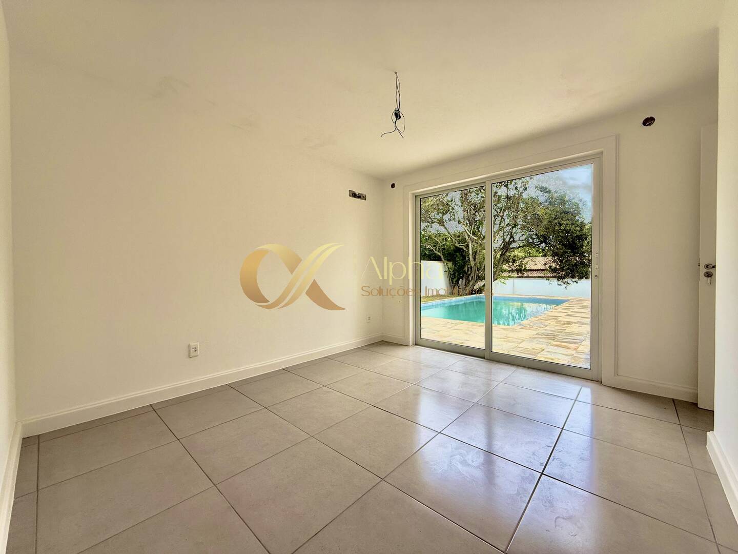 Casa à venda com 4 quartos, 270m² - Foto 24