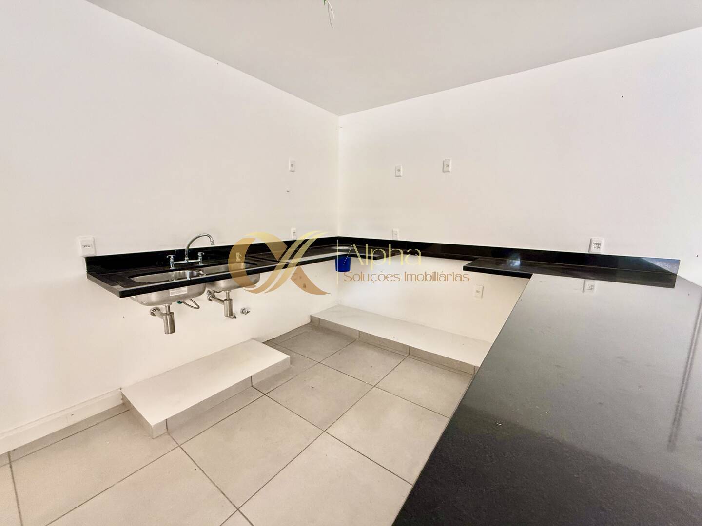 Casa à venda com 4 quartos, 270m² - Foto 38