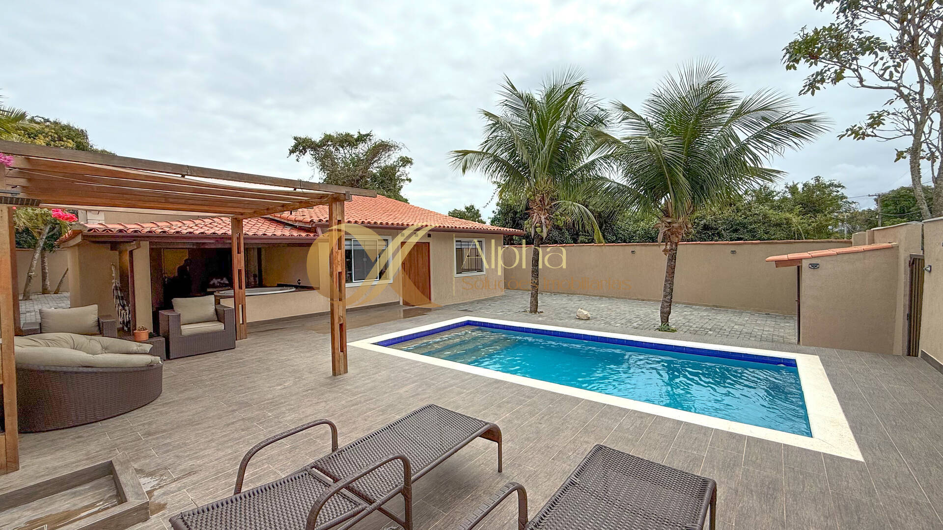 Casa, 4 quartos, 181 m² - Foto 1