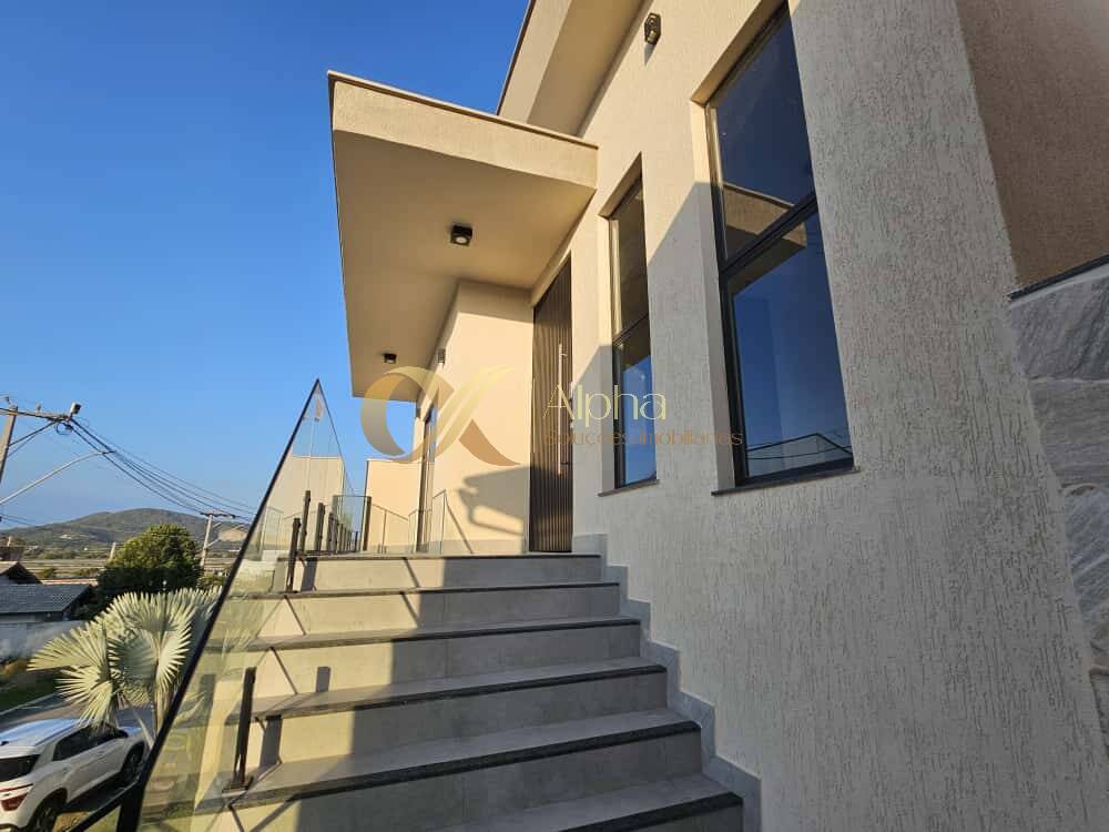 Casa à venda com 3 quartos, 422m² - Foto 4