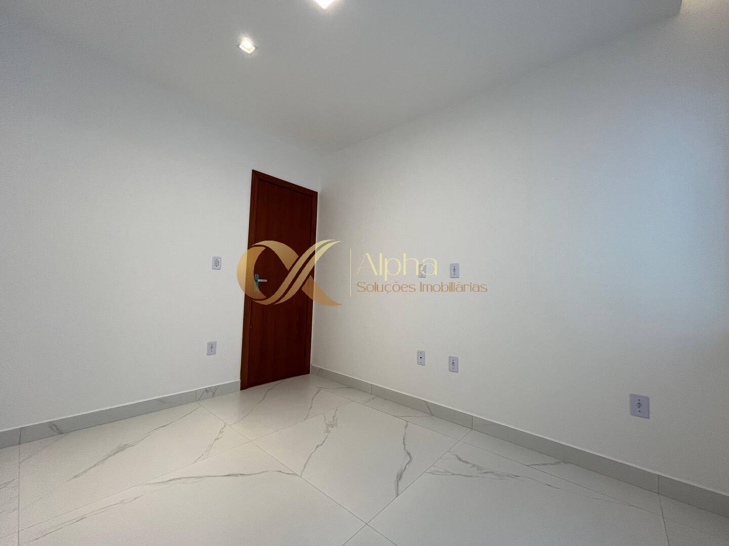 Casa à venda com 3 quartos, 140m² - Foto 7