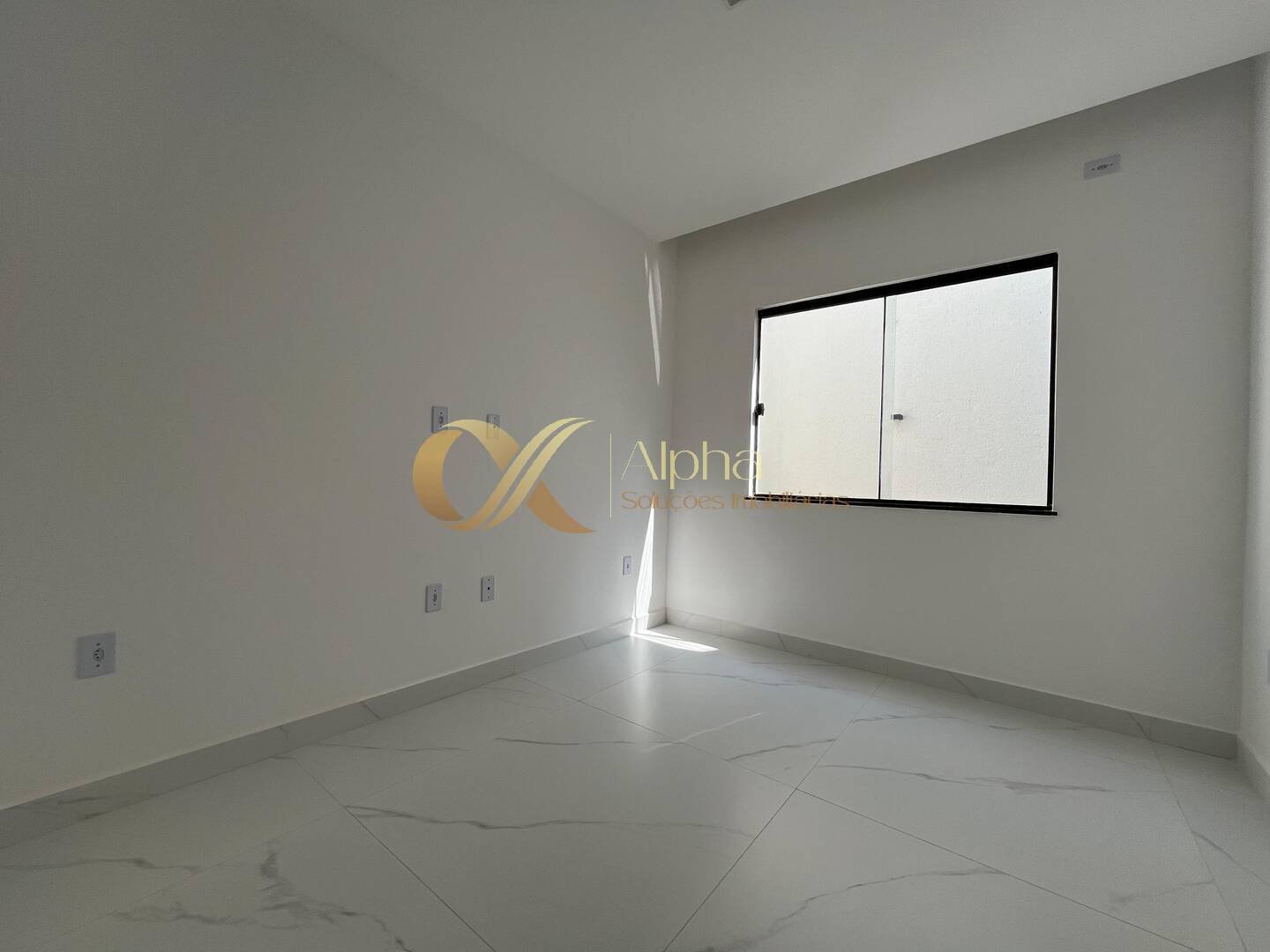 Casa à venda com 3 quartos, 140m² - Foto 9