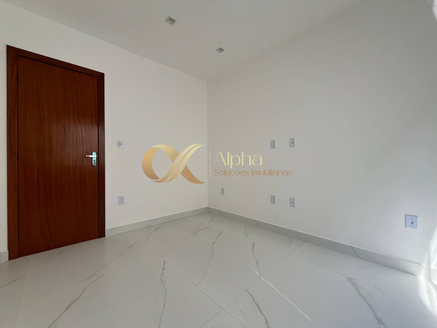 Casa à venda com 3 quartos, 140m² - Foto 10