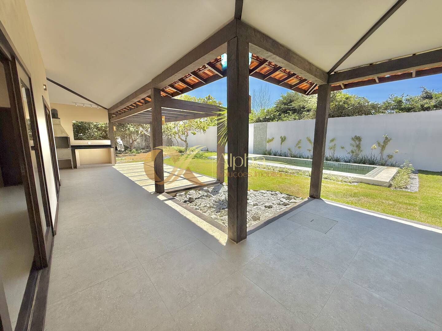 Casa à venda com 4 quartos, 242m² - Foto 37