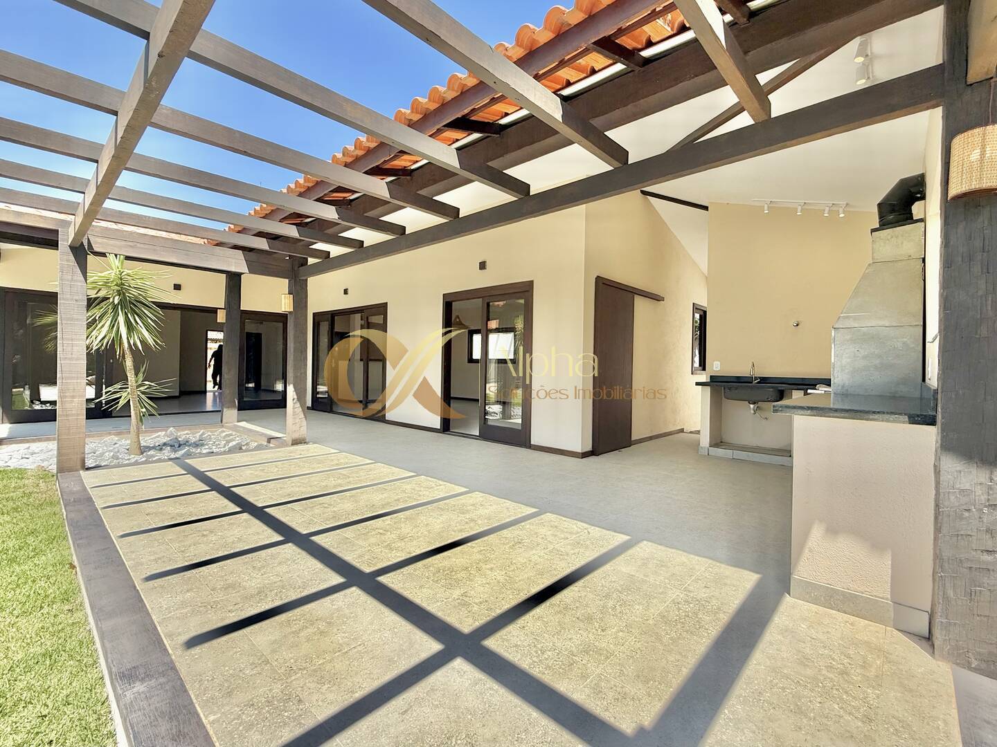 Casa à venda com 4 quartos, 242m² - Foto 39