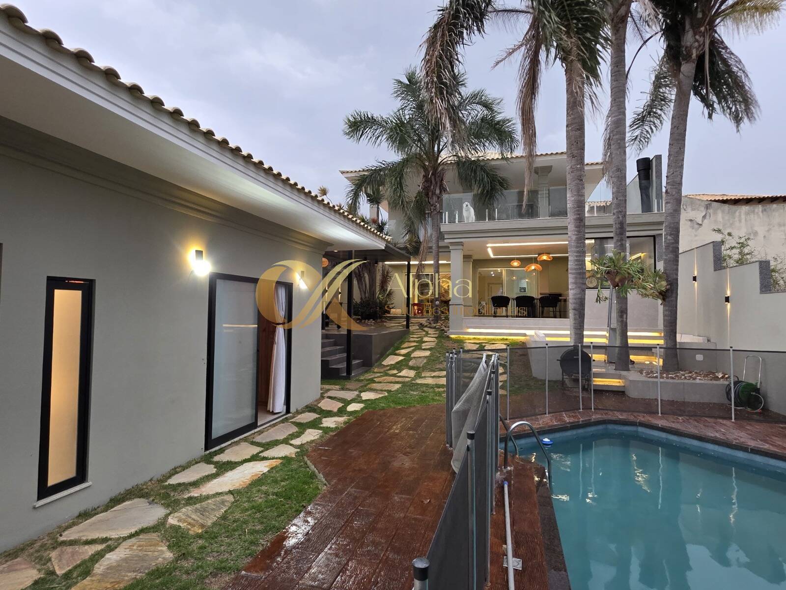 Casa, 4 quartos, 360 m² - Foto 39