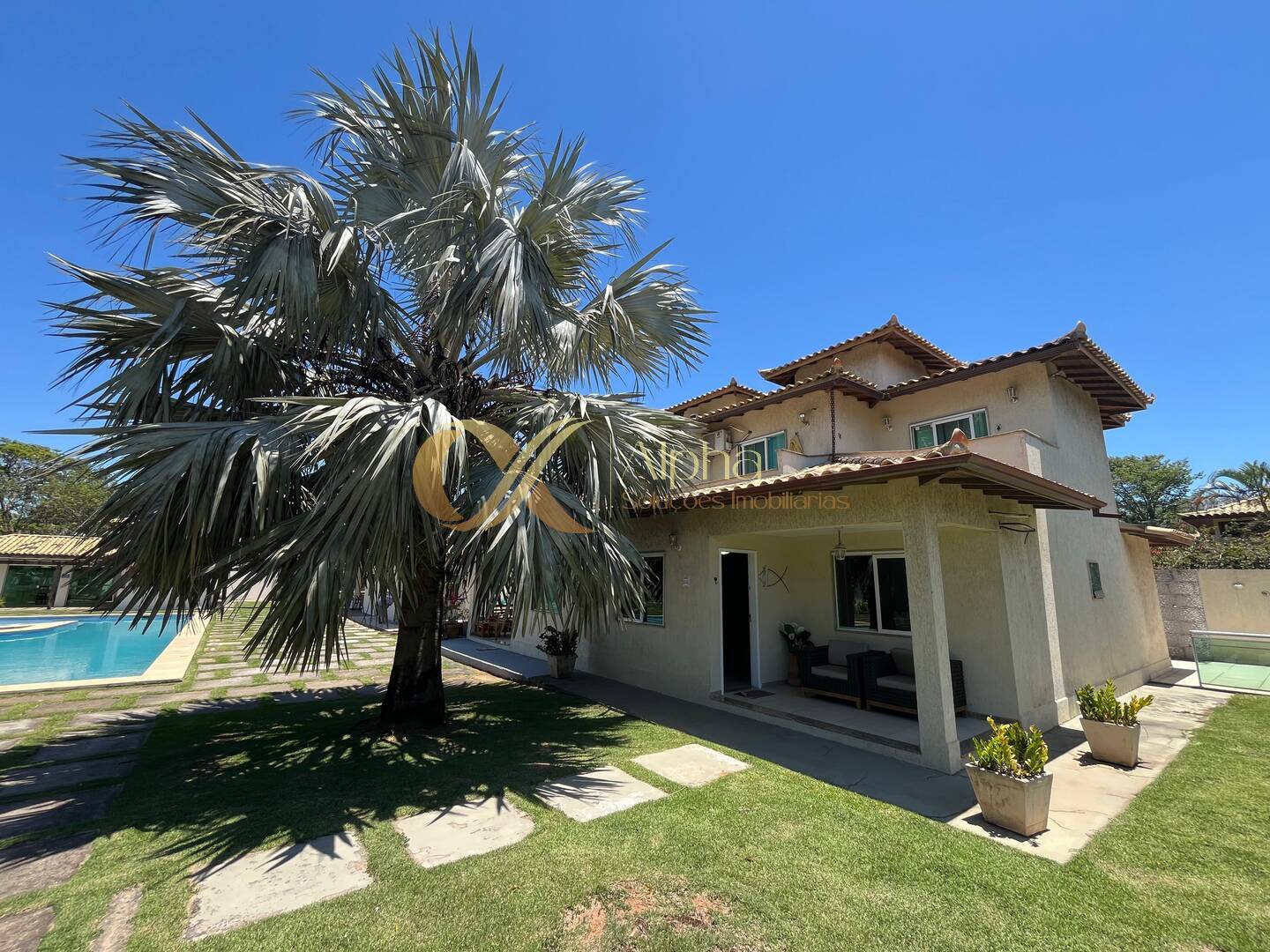 Casa, 4 quartos, 175 m² - Foto 1