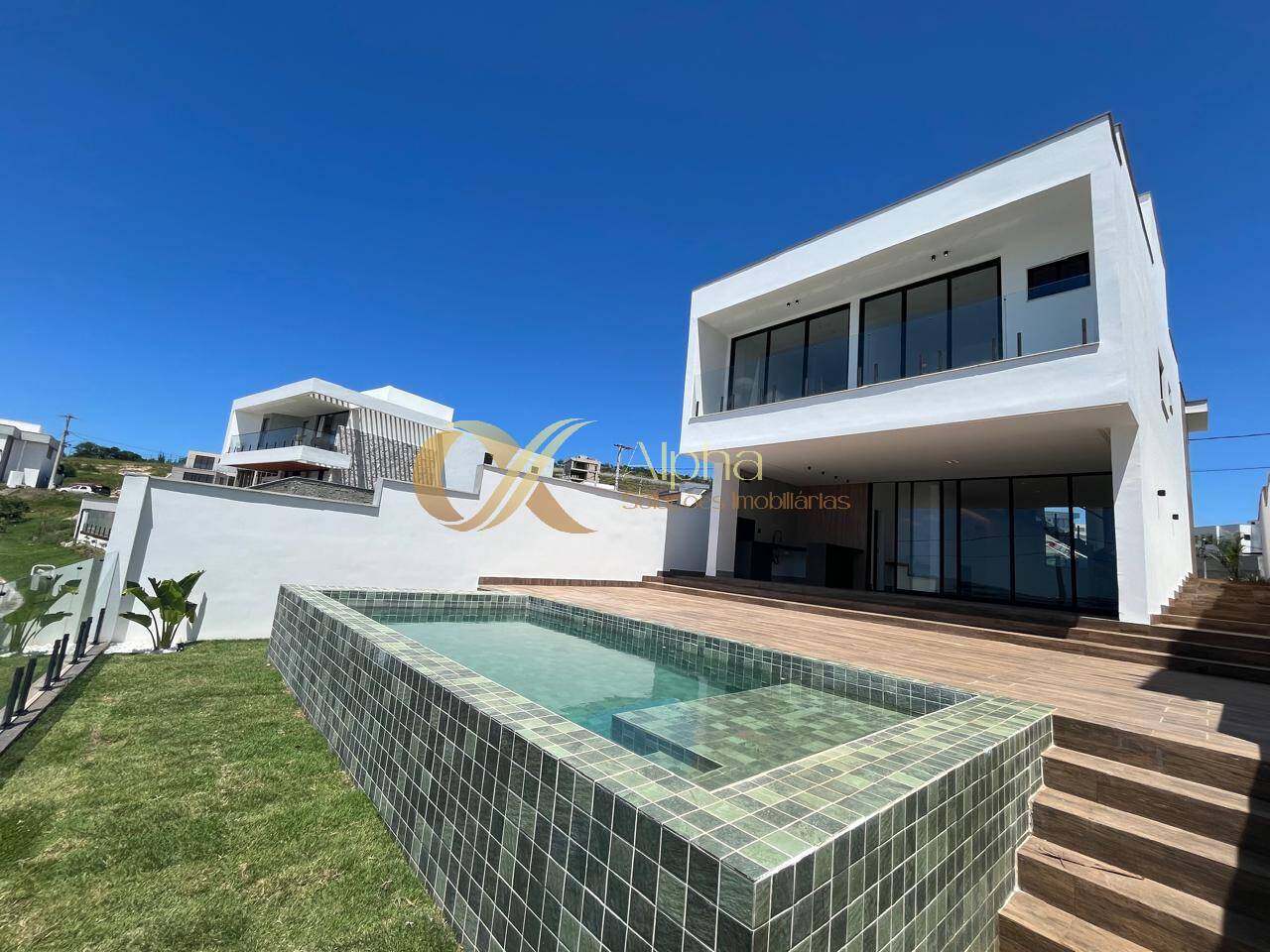 Casa, 3 quartos, 216 m² - Foto 1