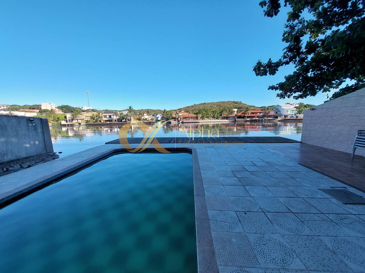 Casa, 5 quartos, 189 m² - Foto 1