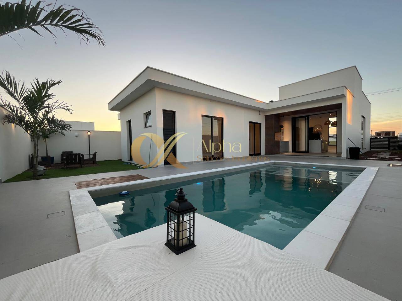 Casa, 3 quartos, 184 m² - Foto 1