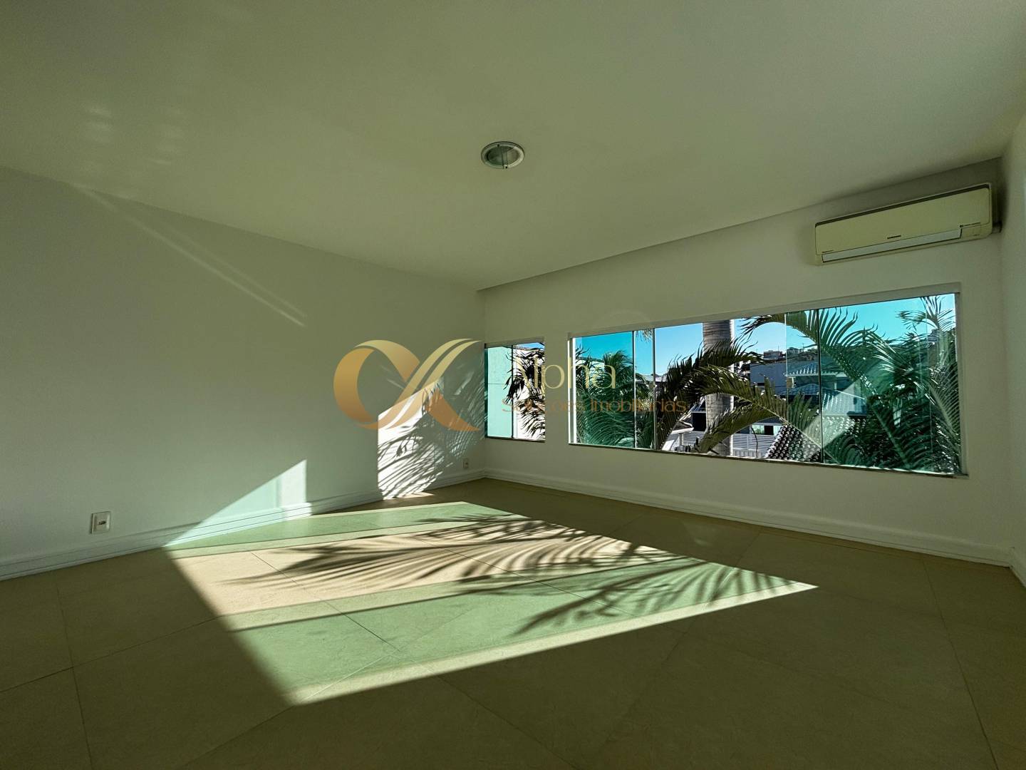 Casa, 3 quartos, 300 m² - Foto 13