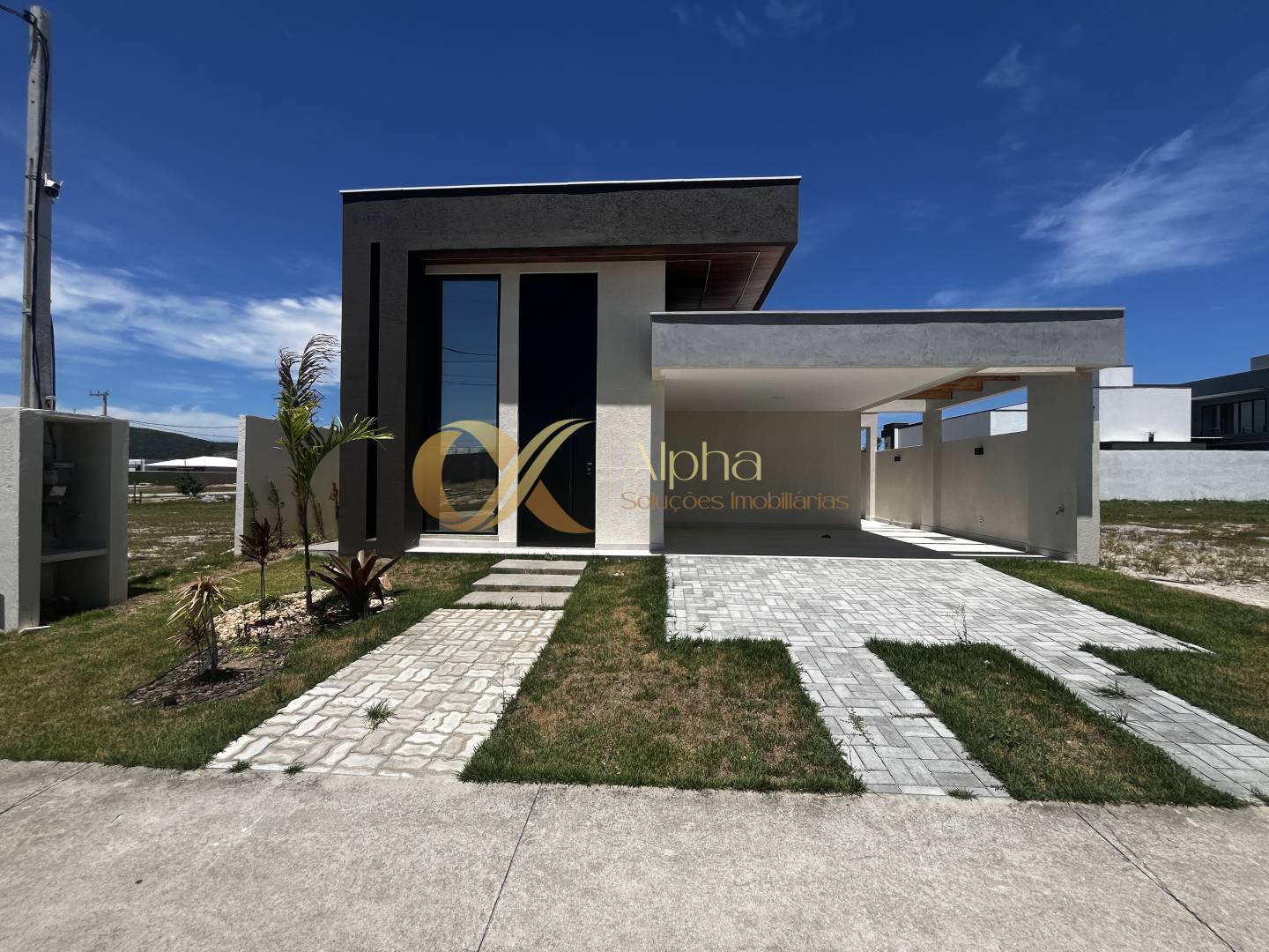 Casa, 3 quartos, 252 m² - Foto 1