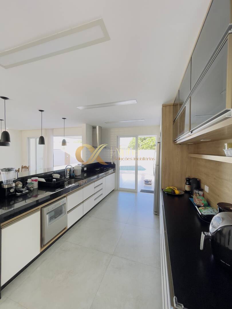 Casa, 4 quartos, 384 m² - Foto 14
