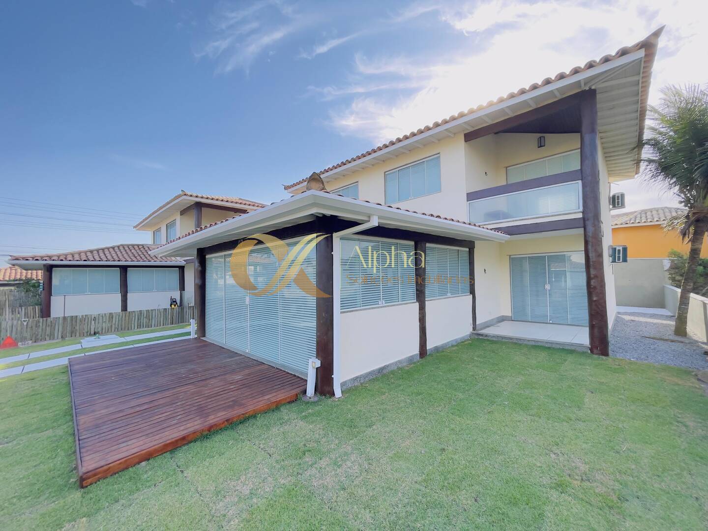 Casa, 4 quartos, 345 m² - Foto 1