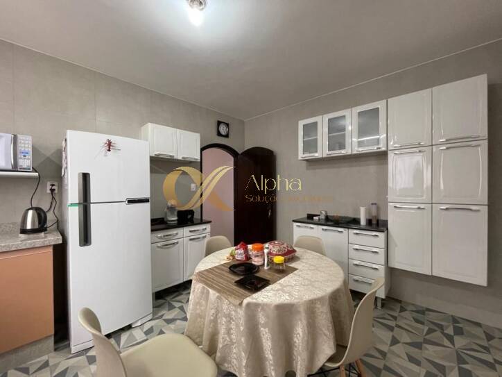 Casa, 4 quartos, 135 m² - Foto 4