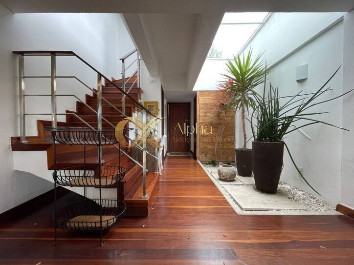 Casa, 8 quartos, 270 m² - Foto 29