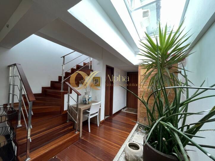 Casa, 8 quartos, 270 m² - Foto 24