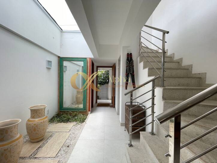 Casa, 8 quartos, 270 m² - Foto 7