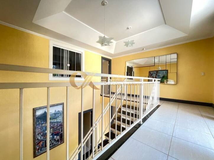 Casa, 7 quartos, 260 m² - Foto 9